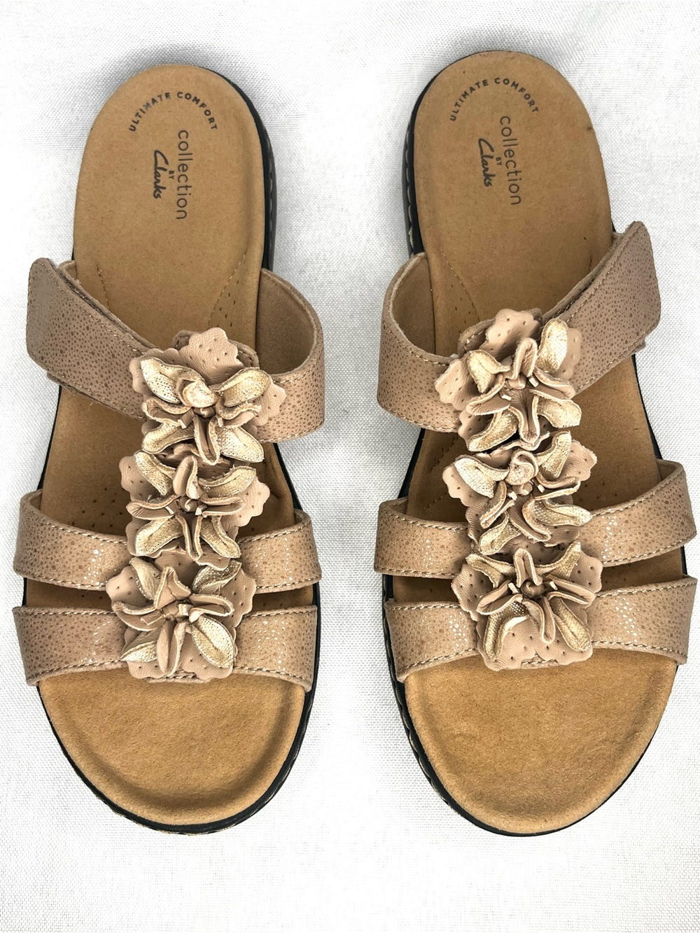Clarks Collection Floral Slide Sandals Beige Velcro Comfort Sandals Size 9